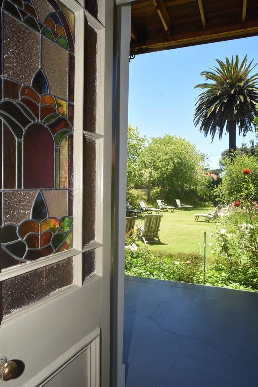 Medindi Manor Hotel Cape Town Bagian luar foto