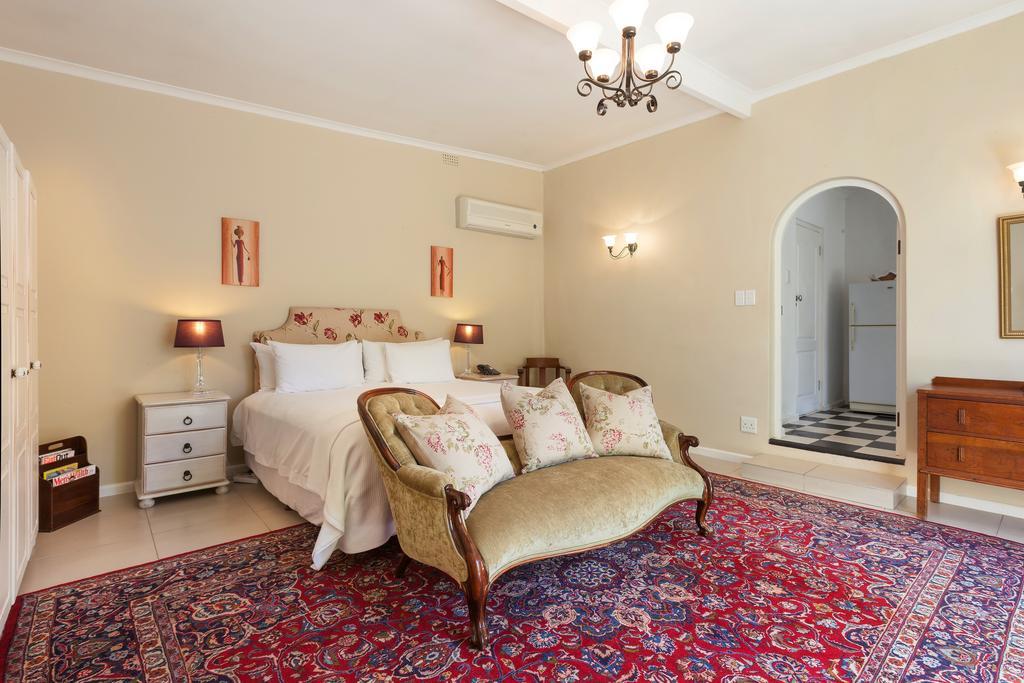 Medindi Manor Hotel Cape Town Bagian luar foto