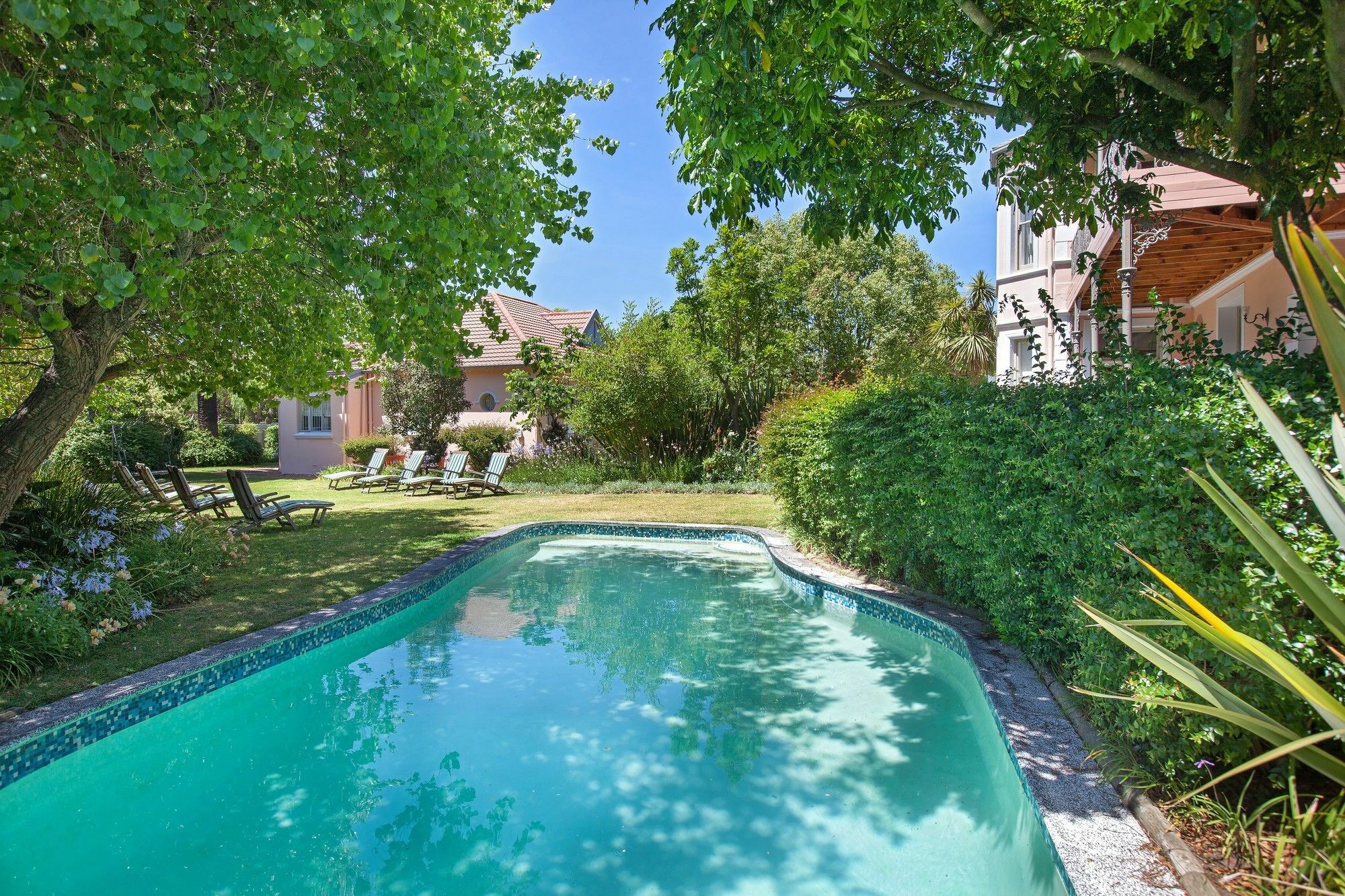 Medindi Manor Hotel Cape Town Bagian luar foto